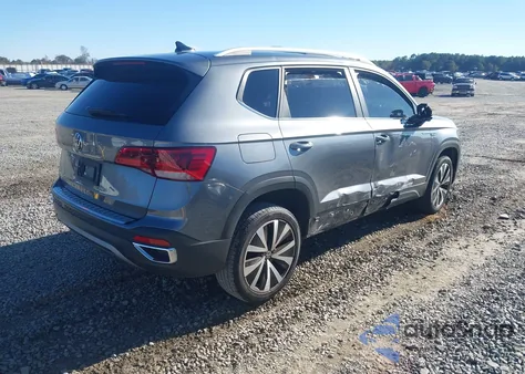 2022 Volkswagen Taos 1.5T Se z USA, uszkodzony, nr VIN 3VVLX7B28NM012158